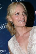 Amber Valletta