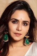 Amruta Khanvilkar
