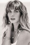 Angela Lindvall