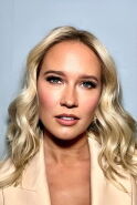 Anna Camp