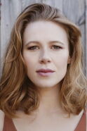 Anna McGahan