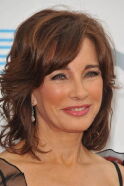 Anne Archer