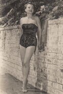 Anne Baxter