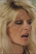 Anne Libert