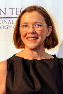 Annette Bening
