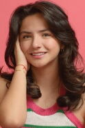 Annie Cabello