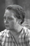 Annie Toinon