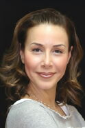 Aslı Aybars