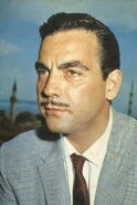 Ayhan Işık