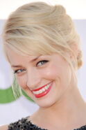 Beth Behrs