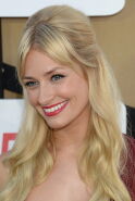Beth Behrs