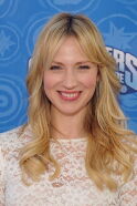 Beth Riesgraf