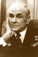 Boris Babochkin