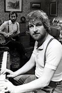 Chas Hodges
