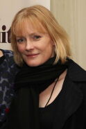 Claire Skinner