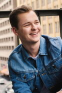 Cooper Tomlinson