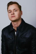Cooper Tomlinson