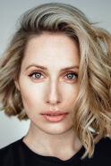 Csilla Barath Bastaić