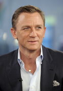Daniel Craig
