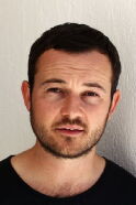 Daniel Henshall