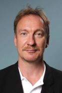 David Thewlis