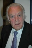 Donald Sinden