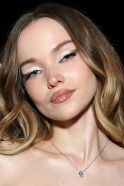 Dove Cameron