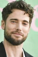 Dustin Milligan