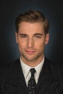 Dustin Milligan
