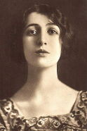 Elena Sangro