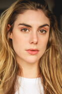 Elena Saurel