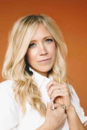 Ellie Holcomb