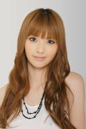 Emi Suzuki