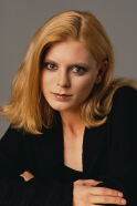 Emilia Fox