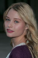 Emilie de Ravin