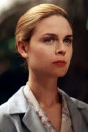 Emily Deschanel