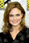Emily Deschanel