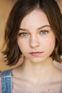 Emma Myers