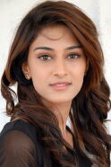 Erica Fernandes