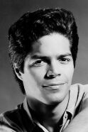 Esai Morales