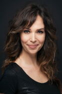 Esra Ronabar