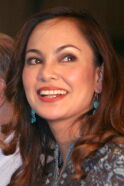 Eula Valdez