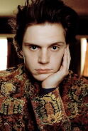 Evan Peters