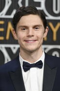 Evan Peters