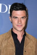 Finn Wittrock