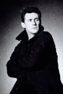 Gabriel Byrne