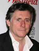 Gabriel Byrne