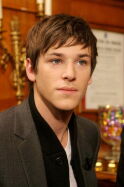 Gaspard Ulliel