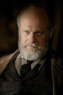Gerald McRaney