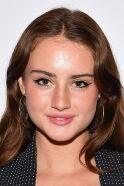 Grace Van Patten
